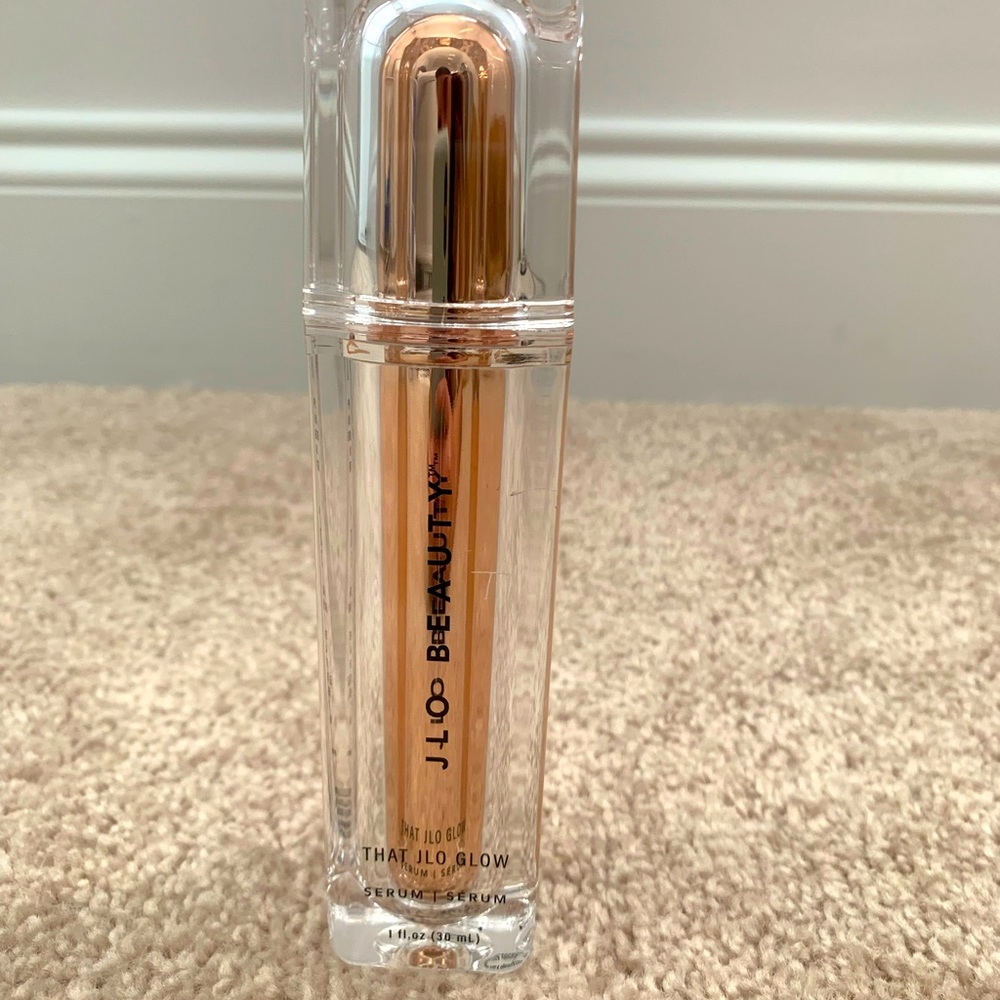 That JLO Glow Serum with Olive Complex